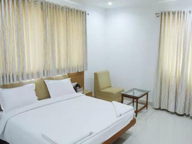 Kondapur  Fabhotel Syberitic Suites Gachibowli - Fully Vaccinated Staff מראה חיצוני תמונה