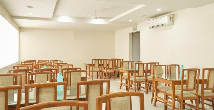 Kondapur  Fabhotel Syberitic Suites Gachibowli - Fully Vaccinated Staff מראה חיצוני תמונה