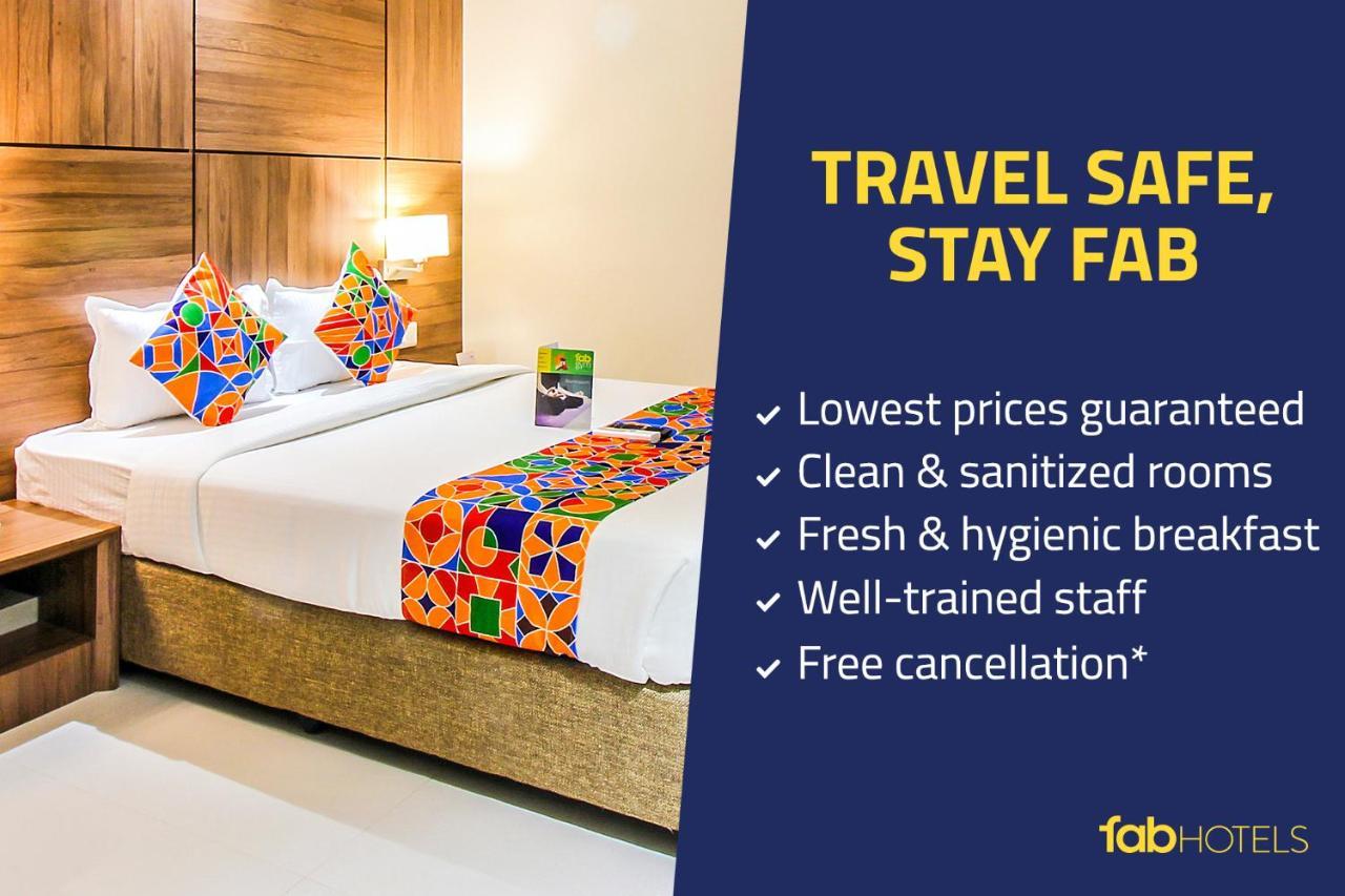 Kondapur  Fabhotel Syberitic Suites Gachibowli - Fully Vaccinated Staff מראה חיצוני תמונה